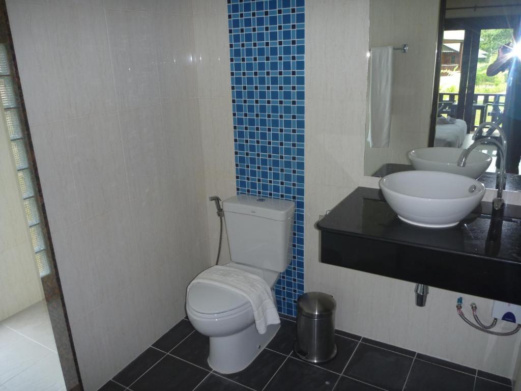 Phatcharee Resort Baan Tai Quarto foto