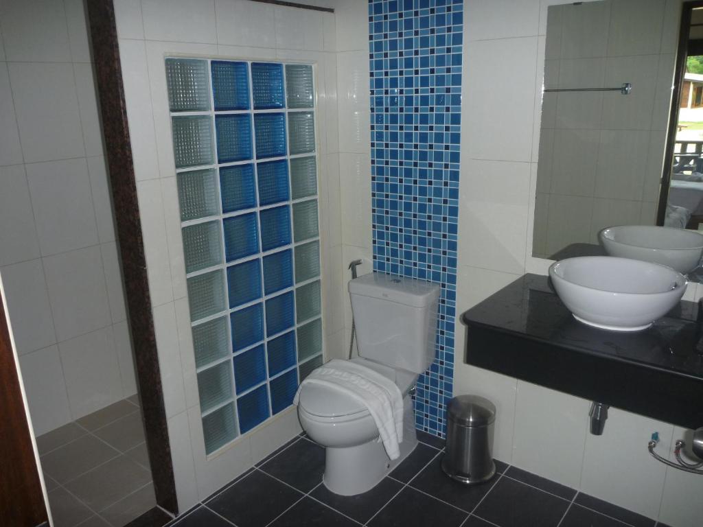 Phatcharee Resort Baan Tai Quarto foto